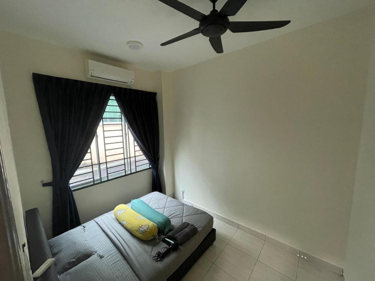 Austin Perdana 5Mins To Aicc Opposite Hsi Villa Johor Bahru Exteriör bild